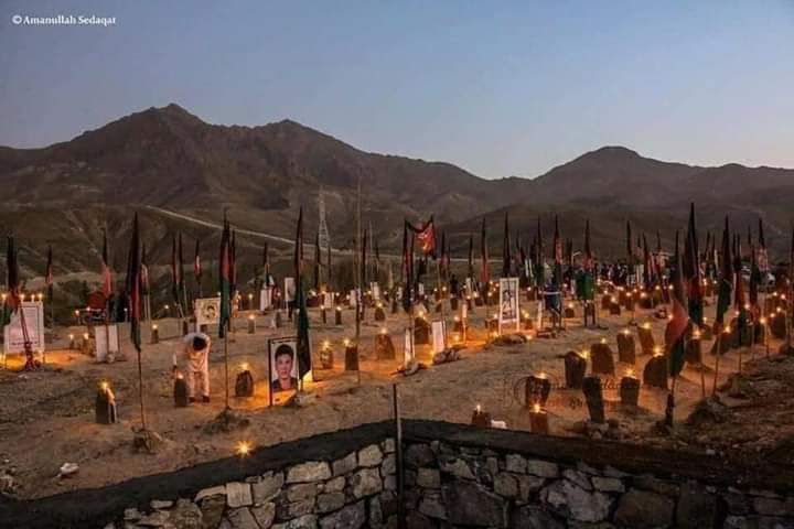 AbRasin63's tweet photo. برای دامنه‌های کوه قوریغ و غم انبوه نهفته در آن.
#StopHazaraGenocide https://t.co/cz0AnElhc5