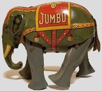 AlanBrody7's tweet photo. @LoriGreiner 

1945-52 U.S. Zone Germany 
Tin Lithograph ' Jumbo' Circus Elephant Windup Toy 
W/ Original Key &amp; Tail 
Made In Germany https://t.co/fRccVZW6ow