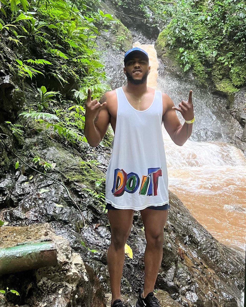 MusiqCityWalls's tweet photo. We Spend Most Of Our Lives Contemplating Rather We Should Do A lot Of Things… Which Causes Us Miss A lot Of Moments. When In Reality… Just Do It. Let The Chips Fall Where They May. #CostaRica https://t.co/bM7NS43Uec