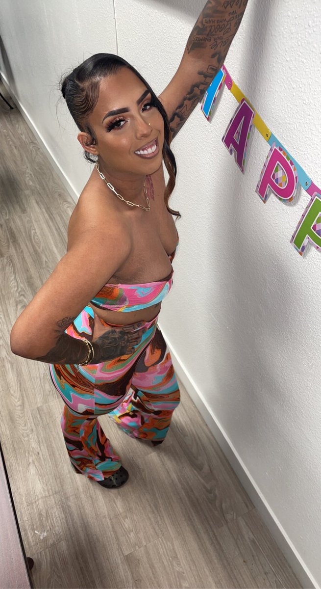 TYNISHA💕 tweet media