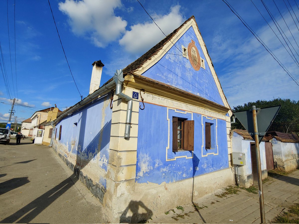 Of Routes and Roses - TransylvanianTours.com tweet media