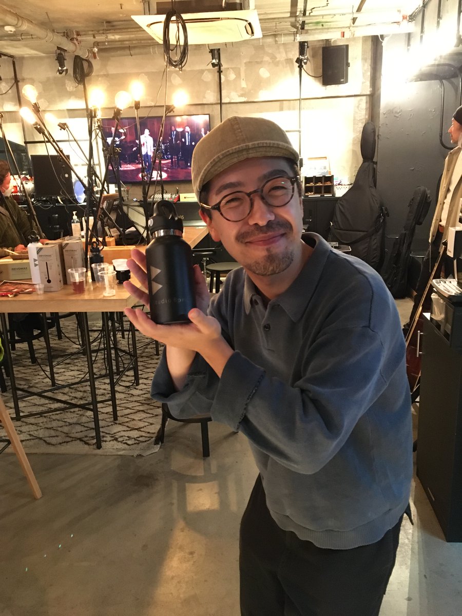 FeverTree_BPM's tweet image. 昨日はたくさんのお客様に試飲会にお越しいただき、誠にありがとうございました。
オリジナルグラウラー 抽選会でもついに当選者が現れました！

みなさまも次回、挑戦してみてはいかがでしょうか？

次回は11/4(金)の開催になります。
みなさまのご来店、心よりお待ちしています。
