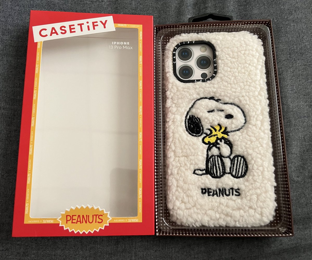 ส่งต่อ Snoopy Plush Case - iPhone 13 Pro Max มือหนึ่ง ราคา 2300 รวมส่ง (จาก 2599) ซื้อมาเก็บ ไม่เคยใช้ สนใจสอบถามได้ค่ะ #casetifyth #casetifythailand