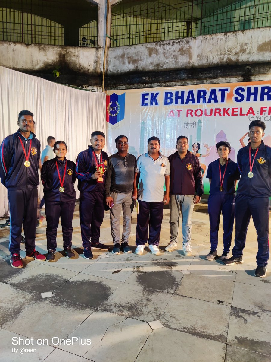 PRAKASH59720563's tweet photo. EK BHARAT SHRESTH BHARAT (EBSB) Camp 2022 at Rourkela, Odisha 

Quiz competition Champion-
NCC CUTTACK GROUP
Congratulations to us...

Jai hind
ANO
Lt.PRAKASH KUMAR SAHOO https://t.co/SvOF6DXIFl