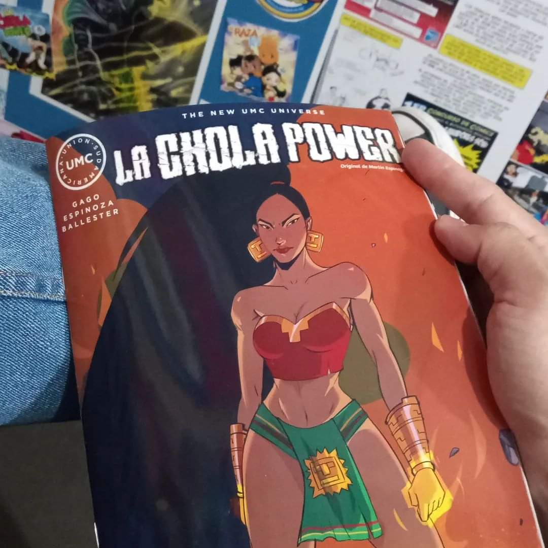 MEDcomicsPeru's tweet photo. Ya en mis manos la edición Argentina de la chola power @lchp123 gracias a @umc_comics quienes hicieron realidad está edición de la hija del sol, la cuál se presentó en la @crackbangboom https://t.co/VYeoHVUXEd