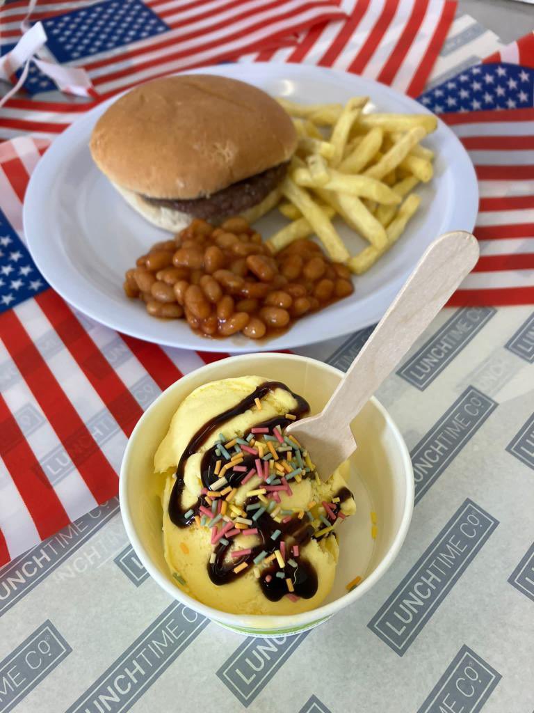 lunchtimeco's tweet photo. Our American theme day with ice cream factory is what the students enjoyed as a favourite treat lunch at our schools in Cambridge and Ipswich making lunchtime the highlight of the day 😊 https://t.co/n4UCt3ZCmB