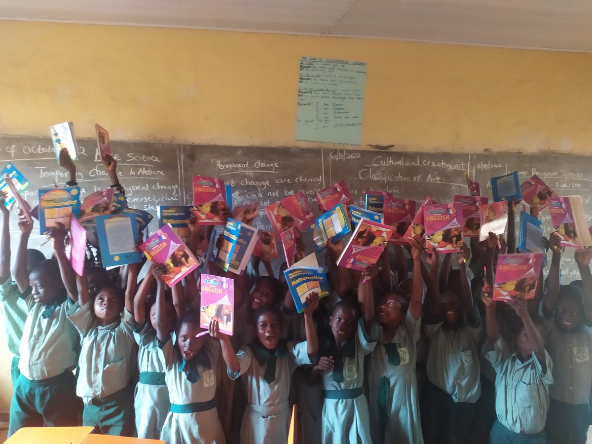 Dee_dulcet's tweet photo. Wealth isn't measured by the number of material possessions we own but rather by the number of faces we light up with smiles and hearts we melt and remould with love.
#TFNimpactstories
#TFNfellow
#teachfornigeria
#teachforall
#teachforamerica
#teachergoals
#humanity https://t.co/wstXHeySjt