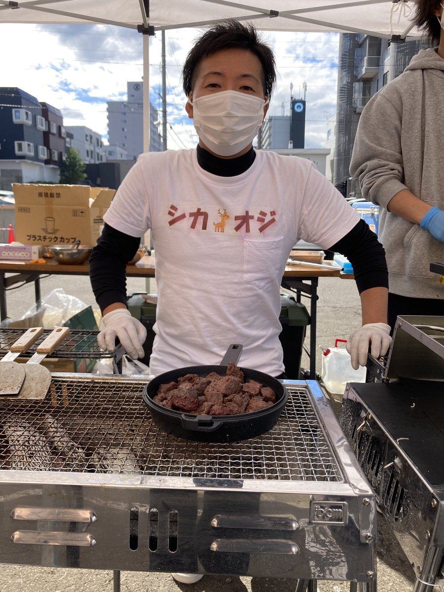 鶴沼収穫レンベルガーとの合性はいかがでありますか🥰?
札幌市白石区の秀岳荘さんでやっている無料配布イベント😇😇😇😇。
(ソムリエ課長)