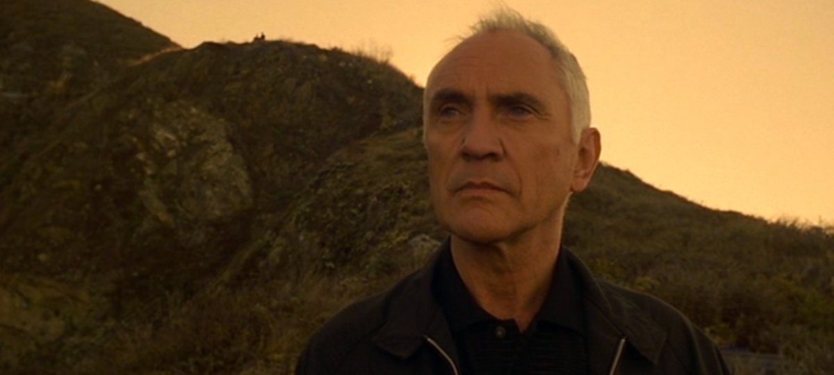 Released #OnThisDay 23 years ago was THE LIMEY (1999) directed by Steven Soderbergh and stylistically #edited by Sarah Flack. 

Terrence Stamp plays a dangerous ex-con who goes to the U.S to investigate the suspicious death of his daughter.

#MustSeeMovies #Cinema #Films #Movies