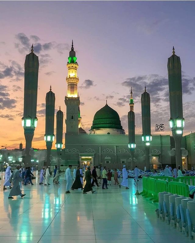 وَمَاۤ اَرْسَلْنٰكَ اِلَّا رَحْمَةً لِّلْعٰلَمِیْنَ ♥️