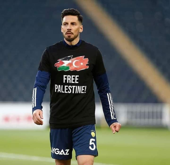 Sara Rey tweet media