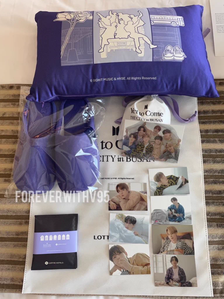 BTS yet to come　釜山ホテル 特典【タオル・クッション】 🥢BTS ⟭⟬ Merch⁷⟬⟭🔍⍤⃝🔎 on X: 