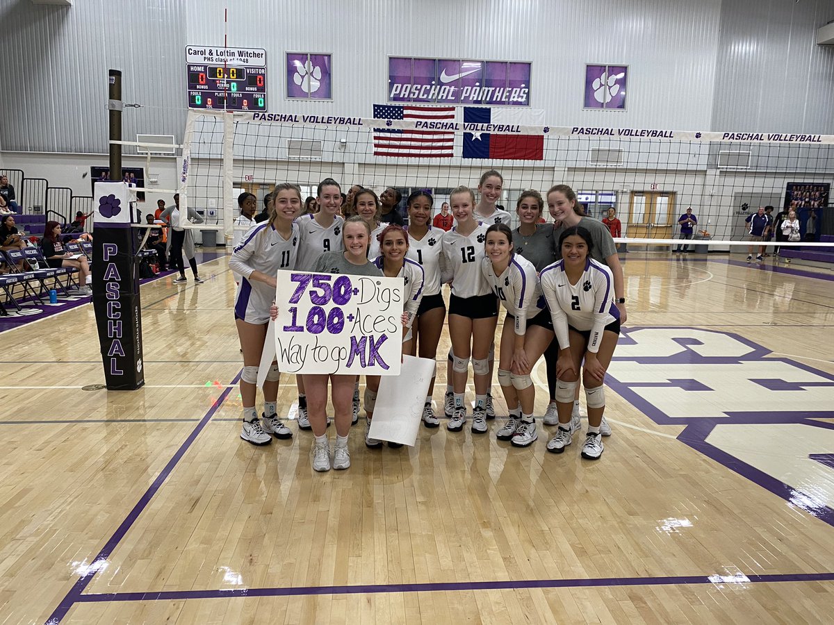 PHSvbFNO's tweet photo. 🚨CAREER MILESTONES!! 
✔️@aniyah_castrooo surpassed 500 digs!! 
✔️@AvaWest80112115 surpassed 500 kills!!
✔️@McKinleyChase_3 surpassed 750 digs &amp; 100 aces!! 
#txhsvb #PFL @Gosset41 @FWISDAthletics @CoachAtlas1 

🏐PANTHERS battled hard v Trinity (18-25, 25-22, 22-25, 23-25) #TEAM https://t.co/b7ry1jr0FX