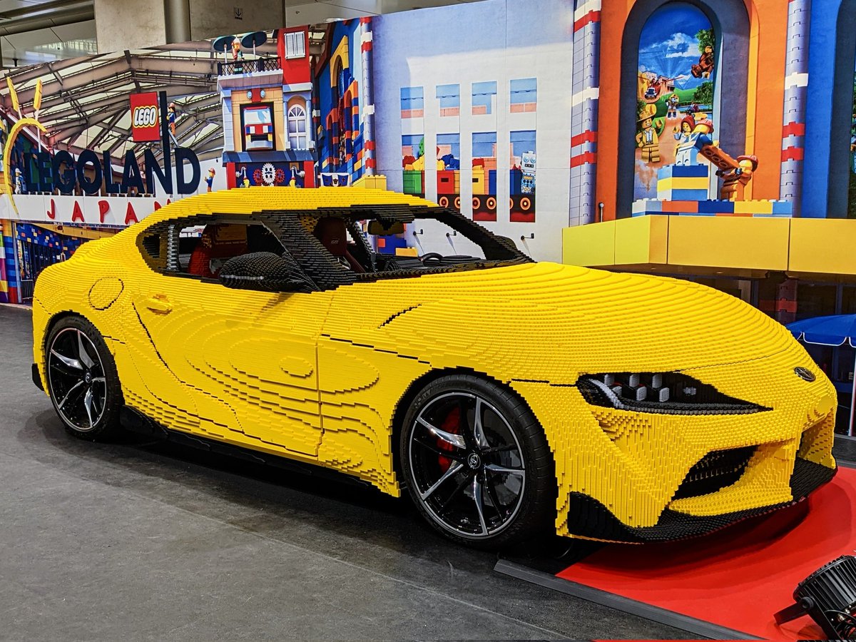 FreeBird_711's tweet photo. Is that a supra?! https://t.co/1bjEzdKwVw