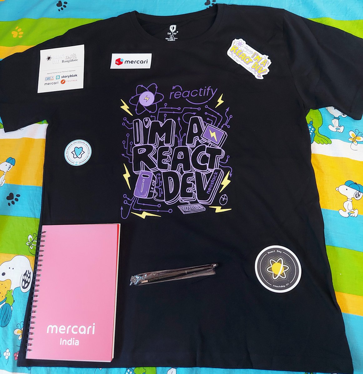 mihir0699's tweet image. Just got the amazing swags from @ReactDayIn 🔥

#reactdayindia