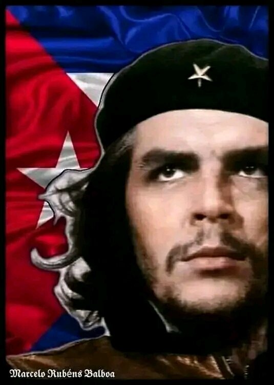 Después de tanto tiempo y tanta tempestad, seguimos para siempre ese camino largo, largo, por donde tú vas... #HastaLaVictoriaSiempre 
#CheVive