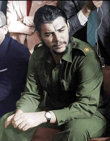 SosaAlexey's tweet photo. CDI La Unidad Estado Bolivar
Hoy Recordamos al che como gran Internacionalista que tuvo la Patria cubana.
Che es heroísmo.
#chelines
#CheInternacionalista
@cubacooperaven
@Cubacooperabol2 . https://t.co/hmlHF0nIne