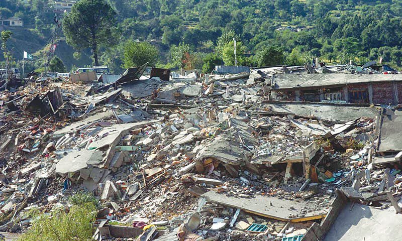 HamidArrain's tweet photo. 17 years back unfortunate &amp; devastating disaster occurred in Mansehra that took the lives of more than 1 Lack people hundreds of thousands homeless. #5Octubre2005 #EarthQuake2005 https://t.co/5L9pdlUVcZ