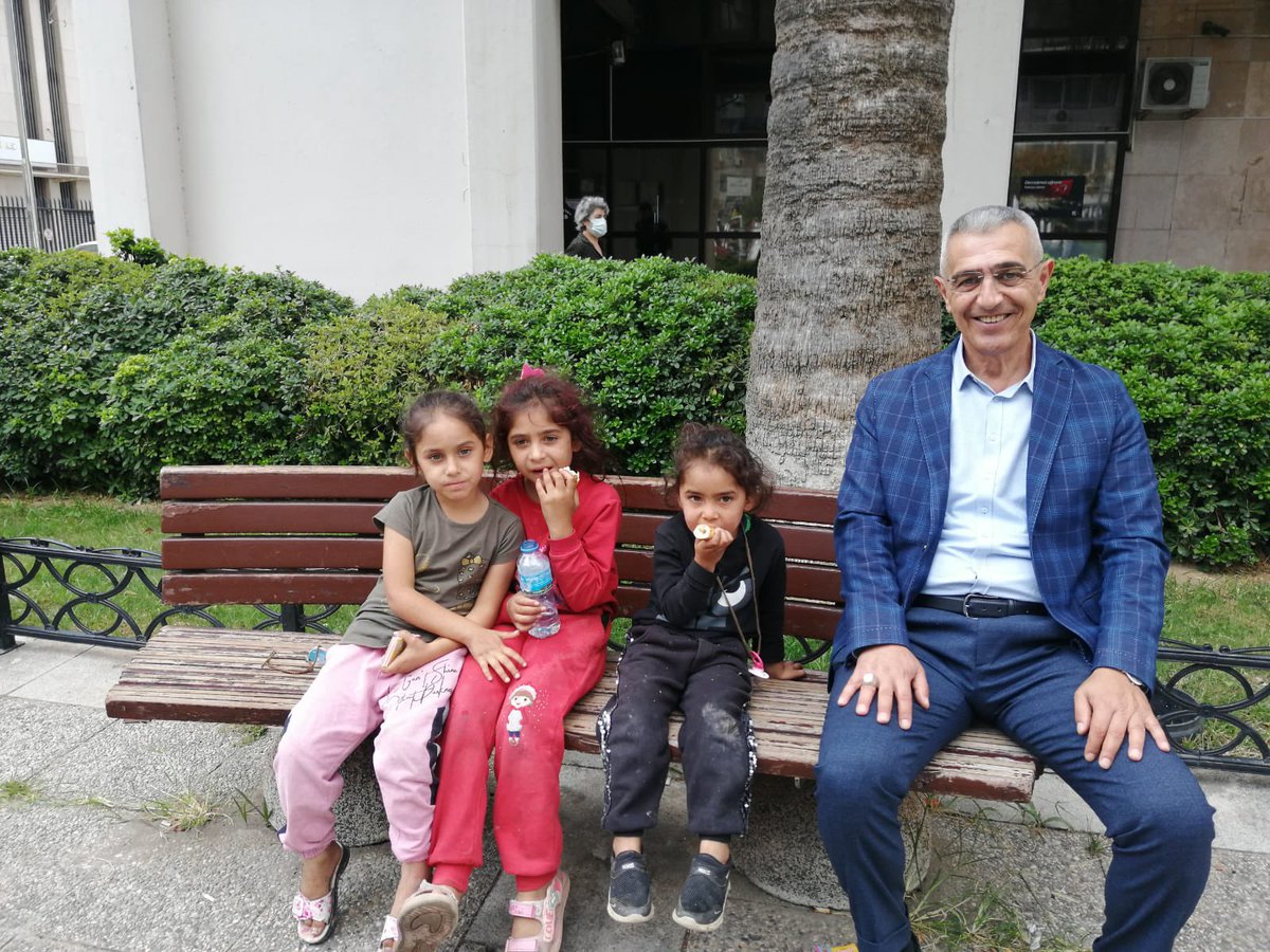 Türk Eğitim-Sen İzmir şubeleri olarak eğitim gündemimize dair basın açıklaması yaptık.Katılım sağlayan ve yüreği bizlerle olan meslektaşlarıma teşekkür ediyorum.