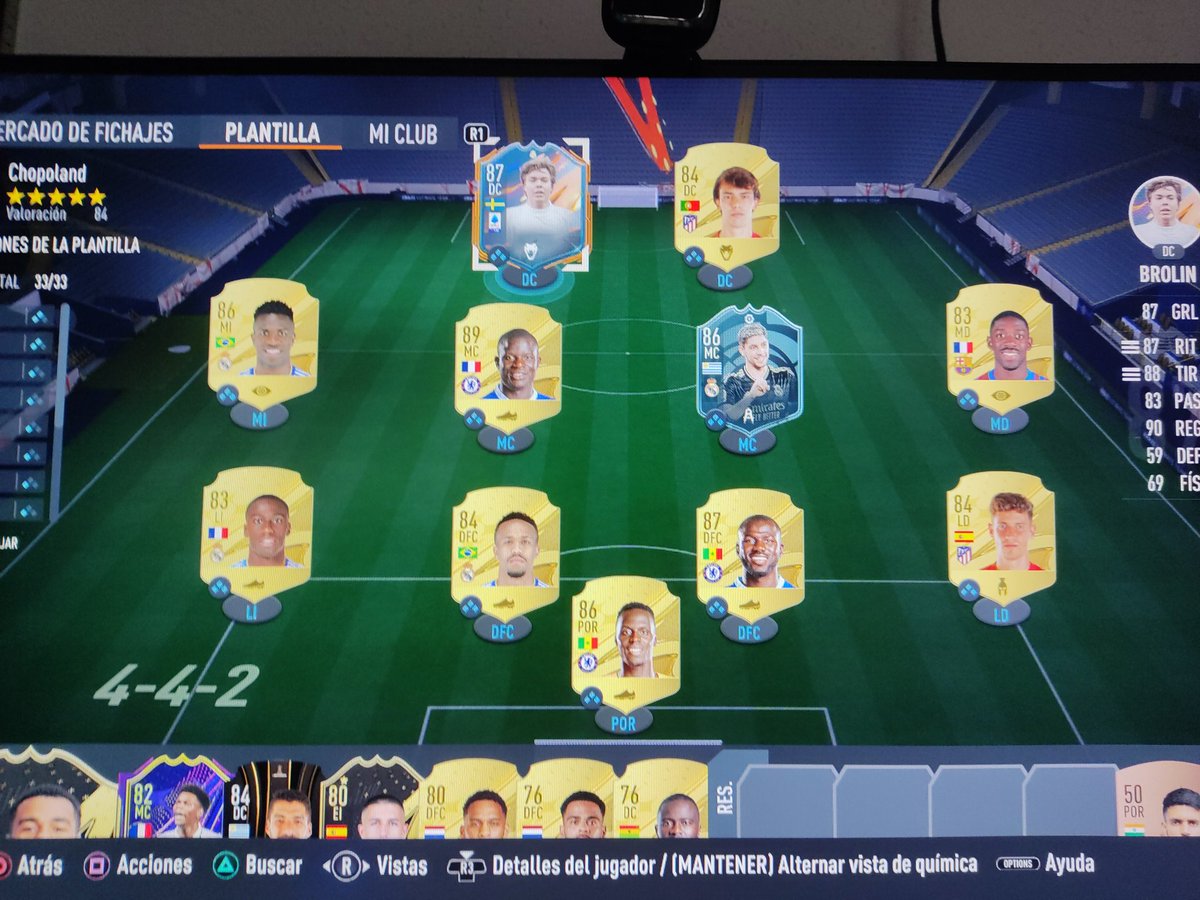 VorexFN_'s tweet photo. @Neburix Todo trans menos Valverde kante y mendy https://t.co/uOvEc2EyUd
