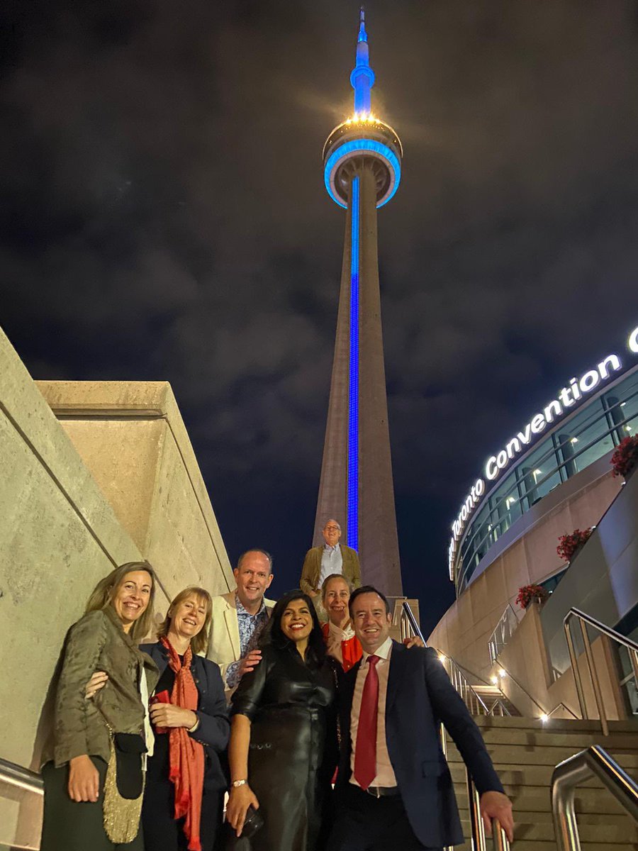 MariaSolAndres1's tweet image. Best way to end #GCOS2022!! I am so proud to call these #cardioonc stars my friends! Thanks @drtarsh for organising this wonderful night. @TeresaLpezFdez1 @juancplana @AnaBaracCardio @oncology_cardio
