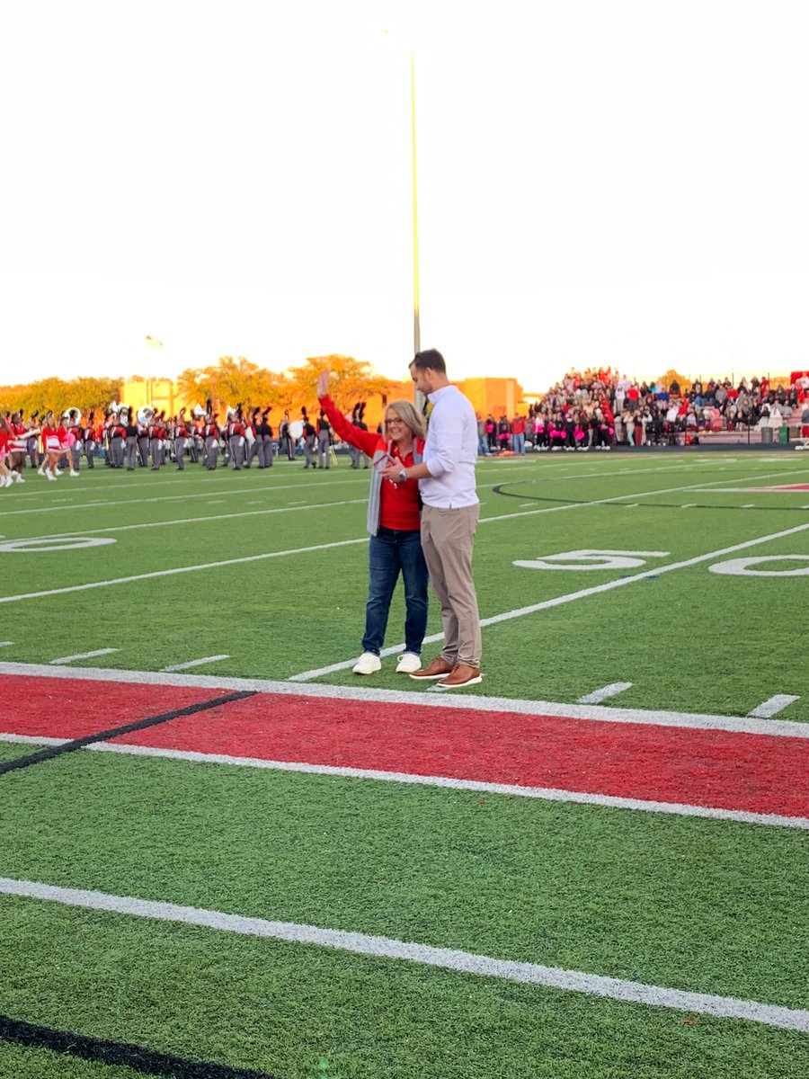 fcsdsportsmed's tweet photo. Our very own Diana Ivkovich was recognized for her years of dedication and service to our athletes prior to last nights Football Game. @FCSDNews @fcsdathletics https://t.co/c08zoHb20Y