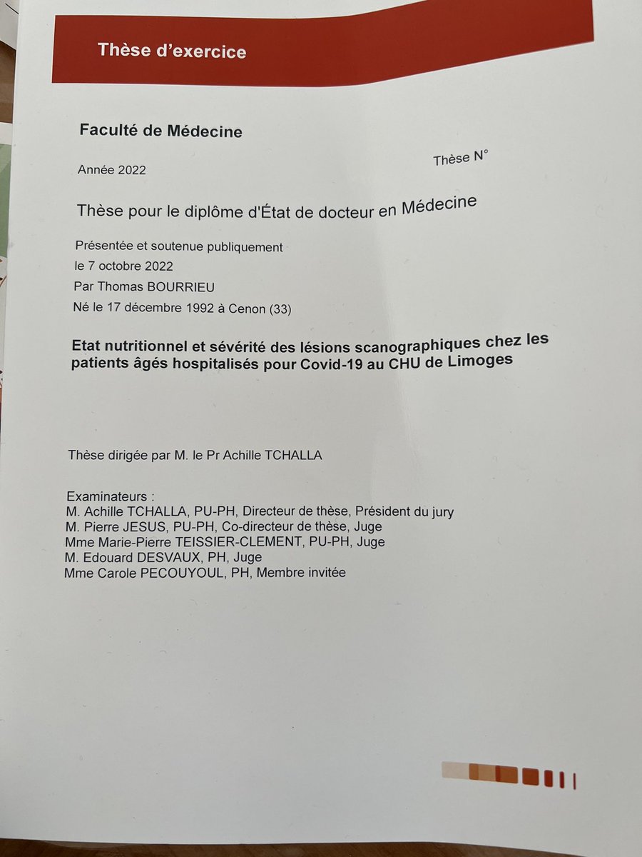 GeriatrieL's tweet photo. @IzzyNovada Bravo Thomas pour cette belle soutenance 👏👏👏@CHULimoges @unilim https://t.co/JbFUugZRc8