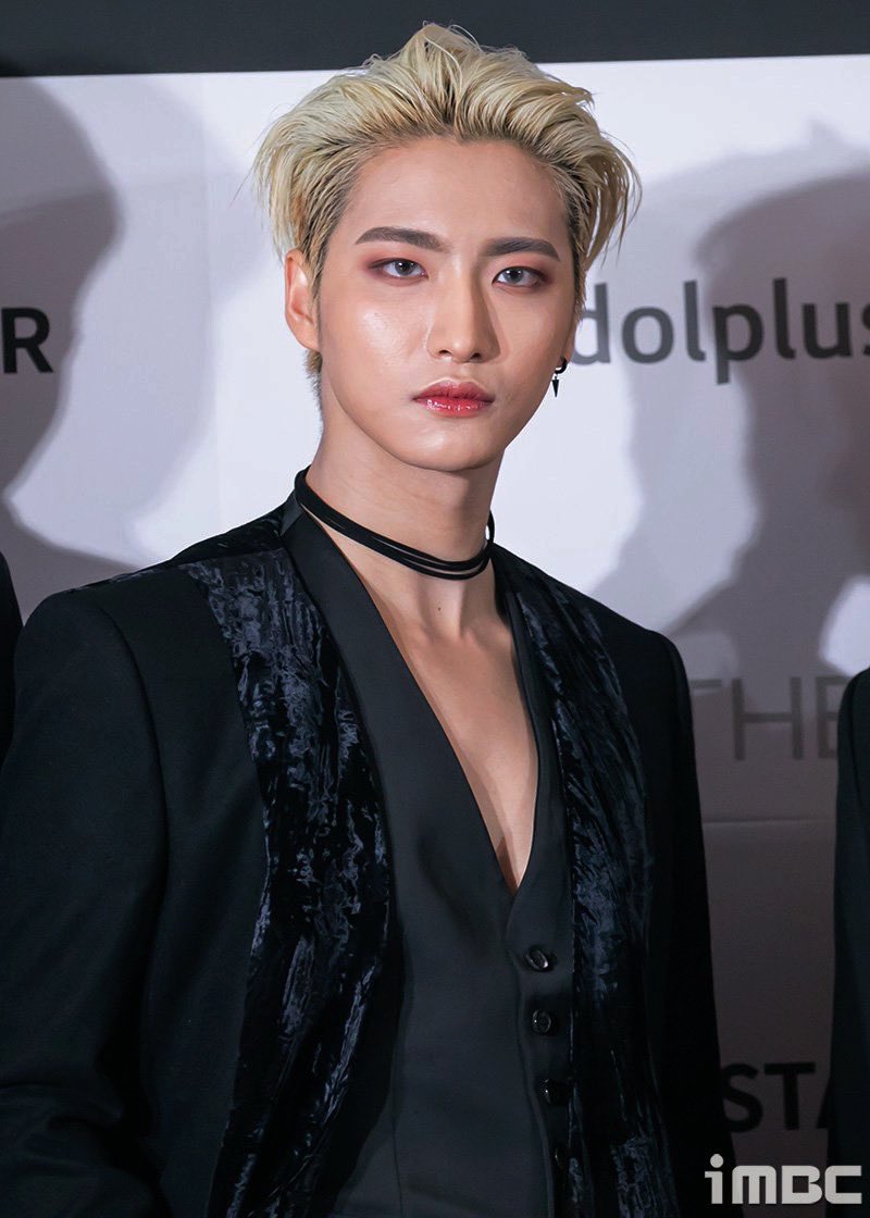 Benden ne istiyorsun