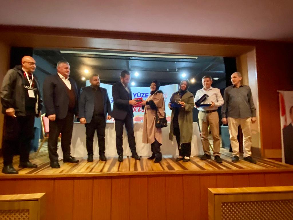 hanefidilmac's tweet photo. Beykoz’da hemşehrilerimizle ‘Yüz Yüze Gönül Gönüle’ olmaya devam ediyoruz.

Bugün Yalıköy ve Merkez Mahallemizde teşkilatlarımızla birlikte üyelerimiz ve vatandaşlarımızla buluşmak için yollara revan oluyoruz.

#YüzYüze100Gün https://t.co/0kpFluNVhV