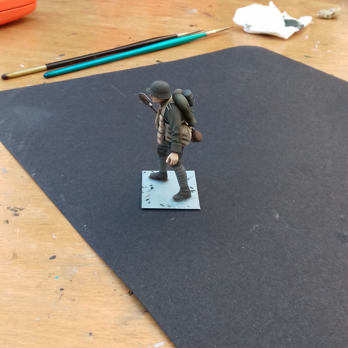 livehistory06's tweet photo. Hoping to finish this wee fella this weekend.
Then onto the base.
Can't seem to find exterior #Polyfilla for sale anywhere though.
#Modelling #WW1 #FirstWorldWar https://t.co/cjGWlA6s8f