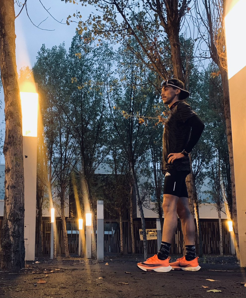 2 semanas para la @BilbaoMarathon 
2 semanas para afrontar mi primera marathon 🤟
Egurreeee ✊