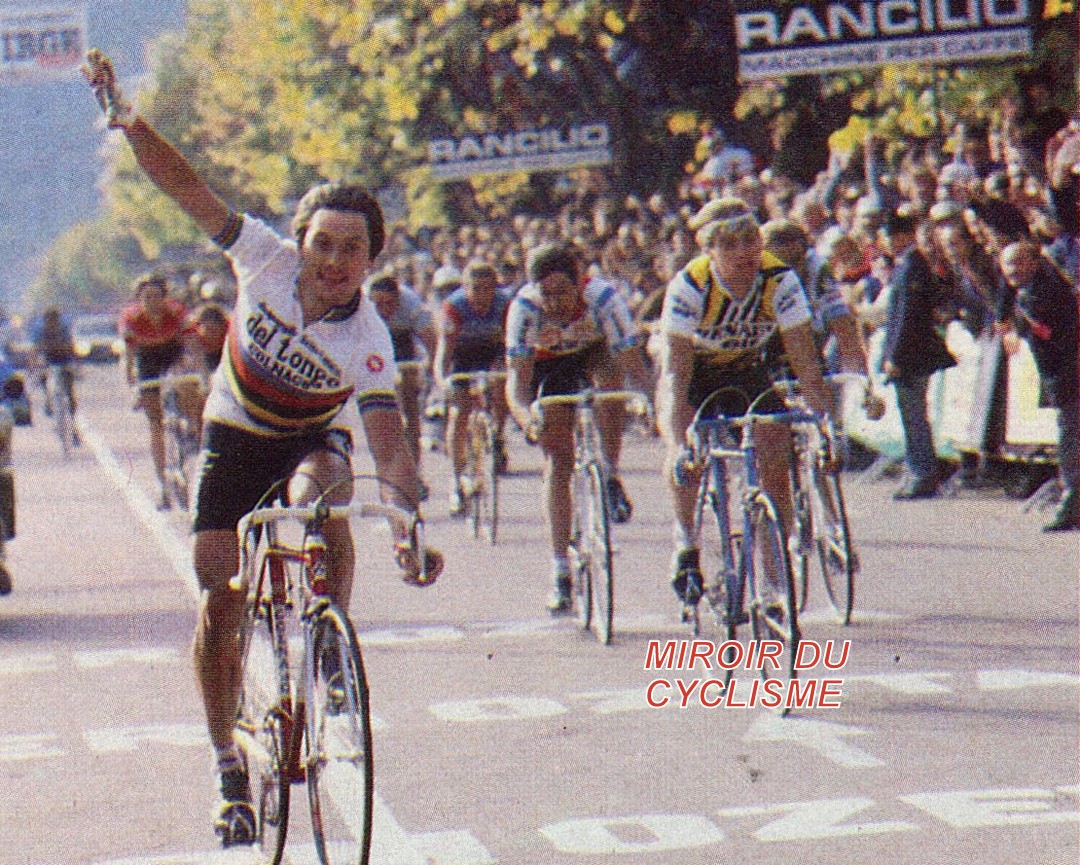 Miroir2Cyclisme's tweet photo. Il y a 40 ans le champion du monde 🌈 Giuseppe Saronni remportait le Tour de Lombardie 1982 devant Pascal Jules &amp; Francesco Moser 

40 years ago the🌈 #GiuseppeSaronni won the 1982 Tour of Lombardy ahead of #PascalJules &amp; Moser

📸 MC
 #iLombardia #ciclismo #cycling #cyclisme https://t.co/3COaadBnDi
