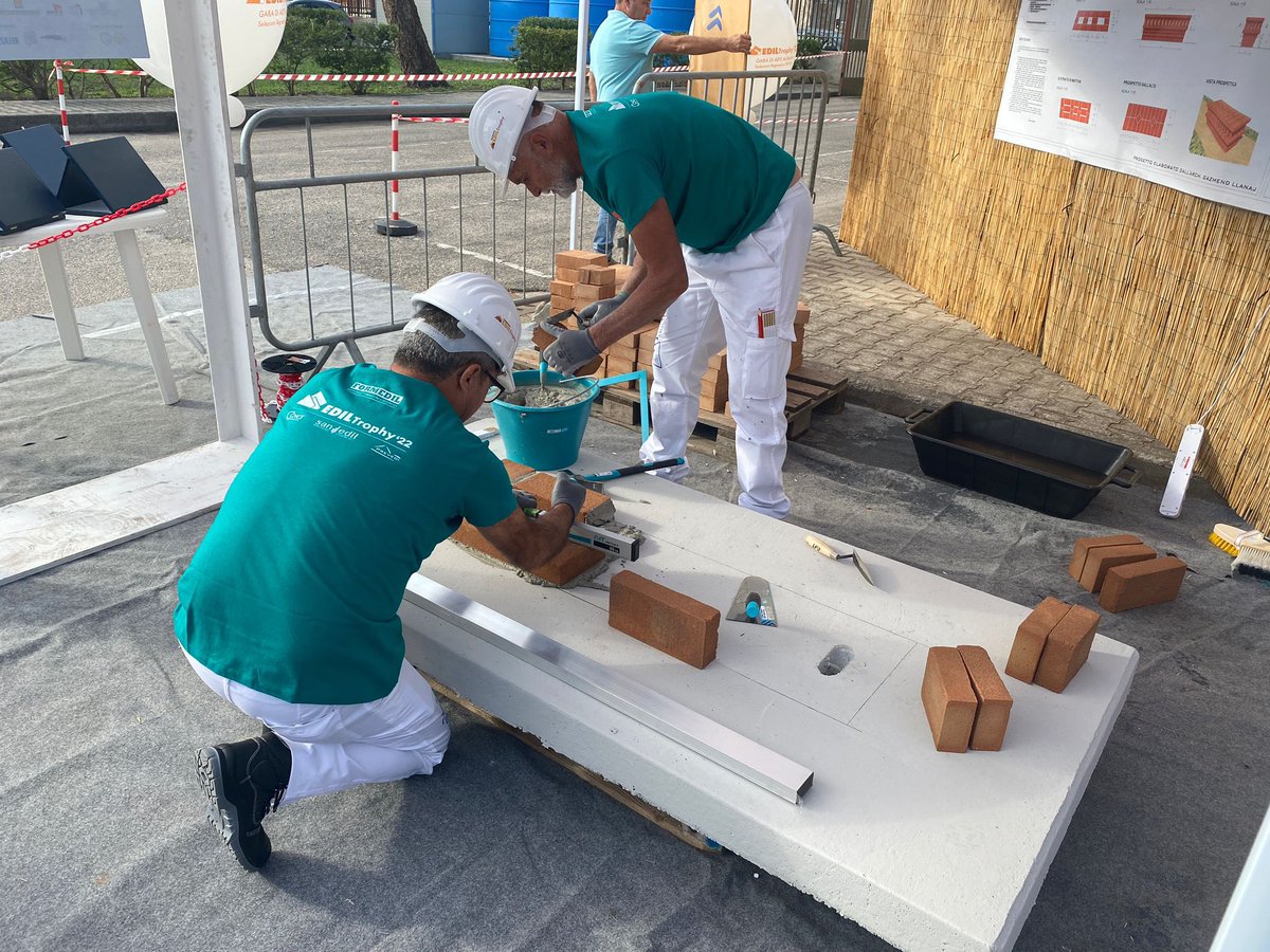 dellenoci's tweet photo. #ediltrophy’22 #formedilcpt Foggia gara di arte muraria selezione regionale Puglia @FilcaCisl @ottavio05 @filcacislpuglia @filcabari @AnceBari @CislPuglia @cisl_bari https://t.co/1rQ08ZogAN