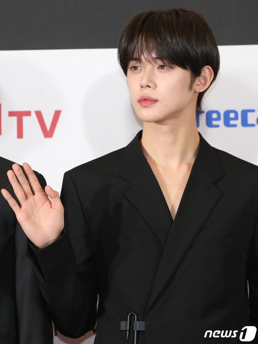 txt_sarangdan2's tweet photo. https://t.co/RcpVYXC62e