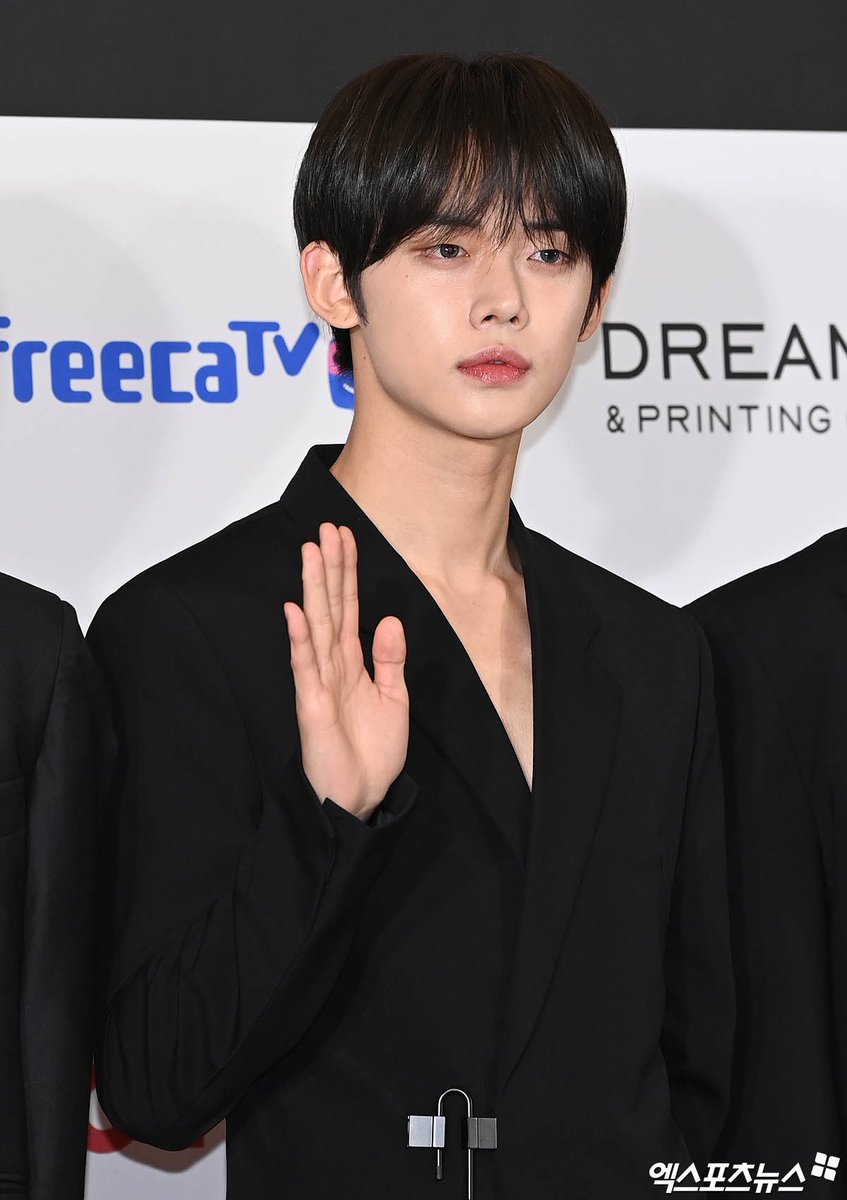 txt_sarangdan2's tweet photo. https://t.co/RcpVYXC62e
