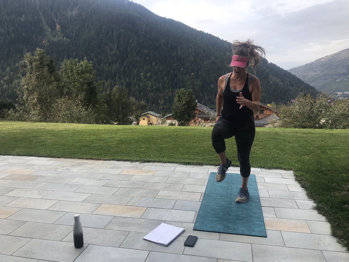 Snoworks's tweet photo. Great Saturday morning fitness with Snoworks fitness specialist Emma Carrick-Anderson. Never too late to start. Week 3 begins. Another 5 to go. Email or message Emma. emma@snoworks.co.uk 

On those planks soon. 🤞 https://t.co/9MSY3Nac05