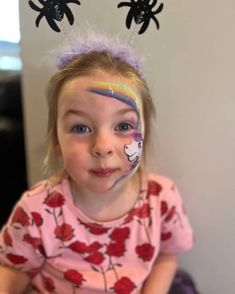 hamymonkey's tweet image. This sparkly little girl is four today! I love her very much.