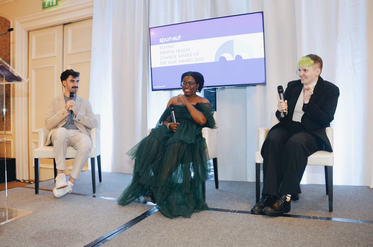 DrJosephMornin1's tweet photo. Had the pleasure of talking to our two young mental health changemaker awardees at #SpunOutWMHD yesterday @blezzingdada @sarahjmurr https://t.co/WDRSduOw5G