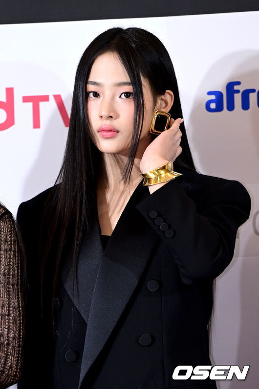 FeiLNHfXwAIXO26?format=jpg&name=900x900