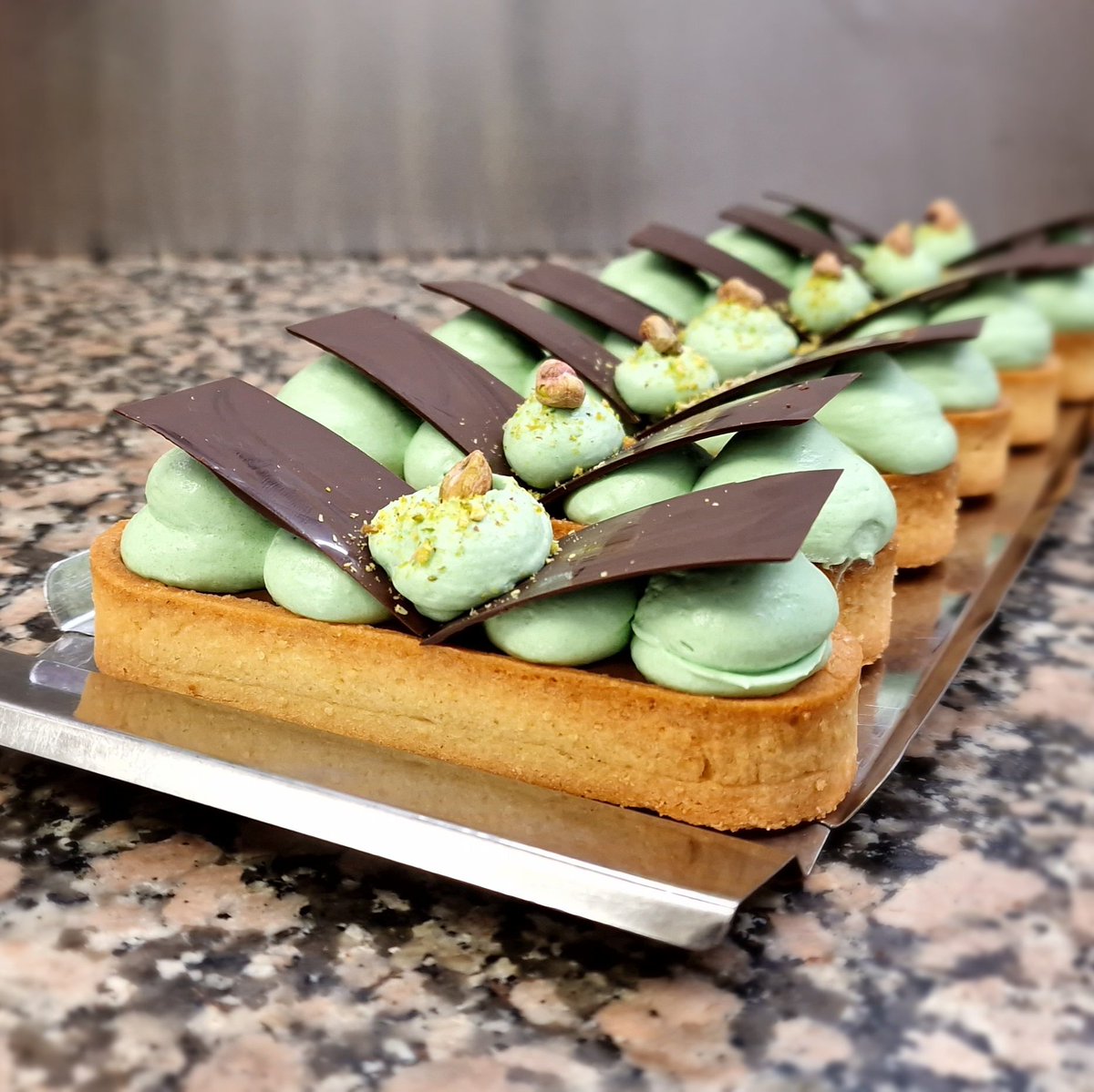 Cukrář Dlask tweet media