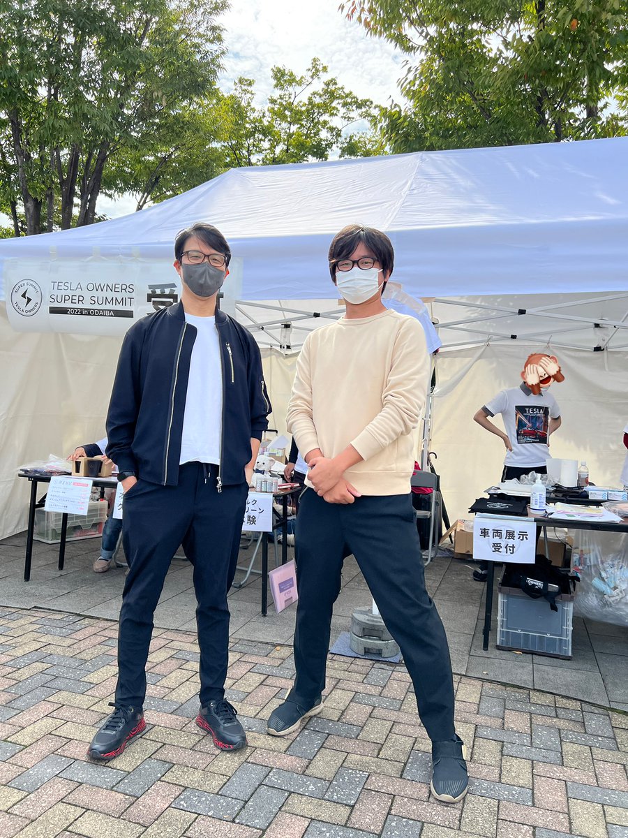 model3yokohama's tweet photo. 快く写真撮影を引き受けてくださいました！ありがとうございました！
@hiromichimizuno https://t.co/Ds6xxNNVzL