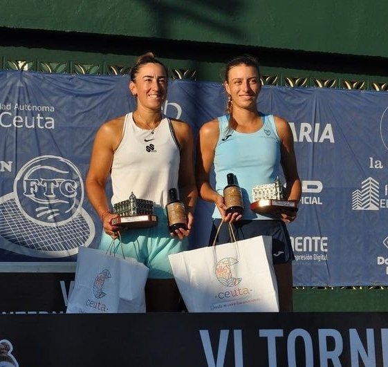 Bueno pues por fin llegó el 1r 🏆 de Olga este año! Lo ha logrado junto a Lucía Llinares. 

Es el 36 🏆 de dobles en el circuito <a href="/ITFTennis/">ITF</a> de nuestra tenista más laureada.

Bravo <a href="/Olgaparres9/">Olga Parres</a> !!!! 

Que no sea el último del año!