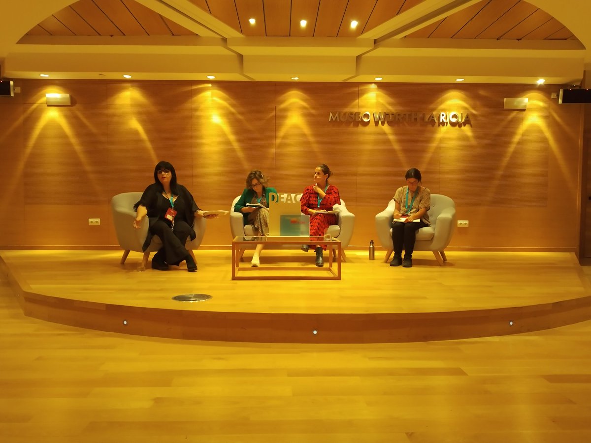 <a href="/encarnalago/">Encarna</a> nos presenta los proyectos de @evarelojera, el museo de ciencias de la Vega Baja de Segura y el proyecto Camprovinarte