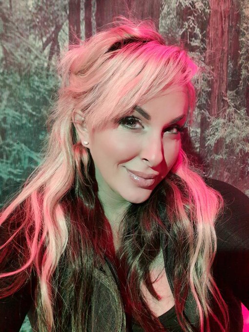 Best dino expo super epic fun https://t.co/H0cejRrP0s