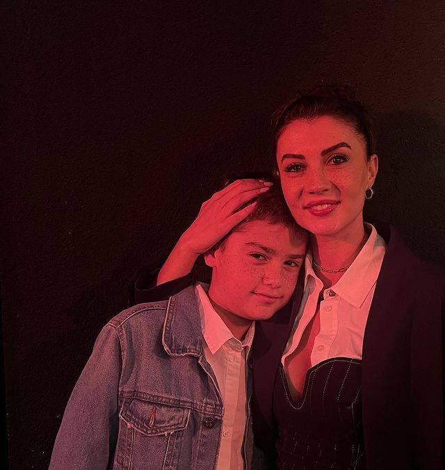 SabyLr's tweet photo. لهم وحشة هالحلوين ☹♥️
#BurcuÖzberk || #BurCan https://t.co/Q1BG8bbtO4