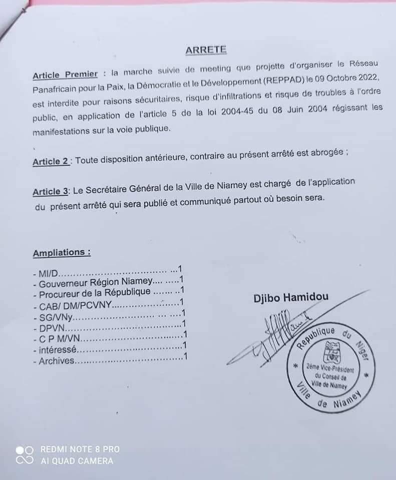 Malibooknews's tweet photo. #Niger :: La manifestation que projette d’organiser le Mouvement de la société civile (#M62) ce dimanche 09 octobre 2022 est interdite par les autorités de la ville de Niamey pour des raisons sécuritaires, risque d’infiltrations et risque de trouble à l’ordre public.
#firstniger https://t.co/XzbHBOcabI