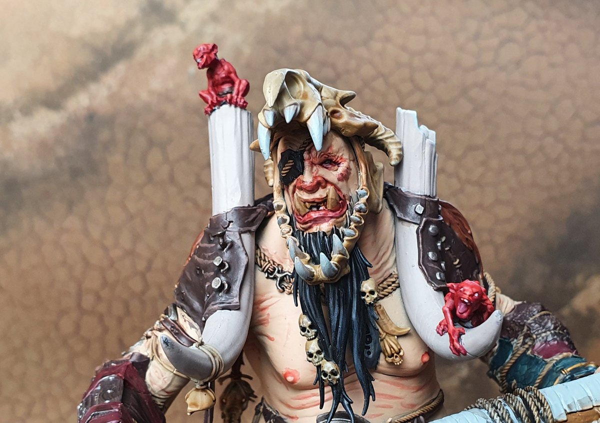 spruesandbrews's tweet image. The mighty King Brodd is here! Massive thanks to @WarComTeam who sent us over a free review copy along with the new battletome - full book review and King Brodd unboxing here: spruesandbrews.com/2022/10/08/new… #WarhammerCommunity #Aos #SonsofBehemat