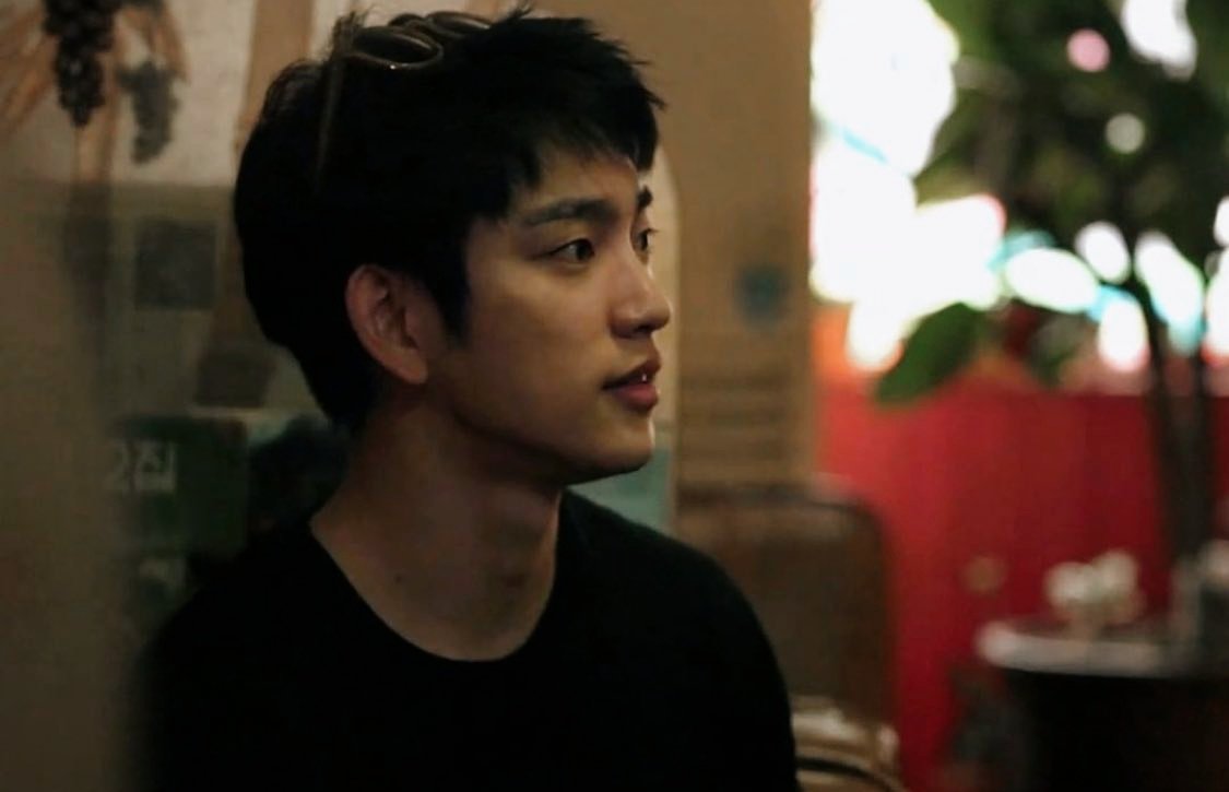 JINYOUNGLOOK's tweet photo. https://t.co/tcVBU5OlFm