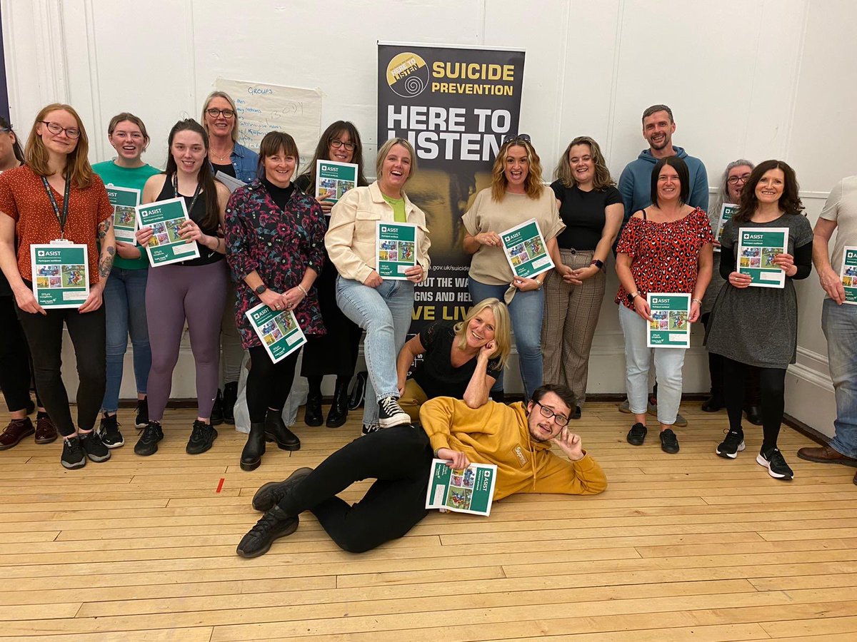 TrainingLom's tweet image. A very busy week in @EastAyrshire with Paula Ewart.
Leading First Aid For Mental Health Monday /Tues then ASIST Thursday/ Friday.
Another 30 amazing people who are able to keep their communities safer👏👏
Thank you @JaneMcKie4