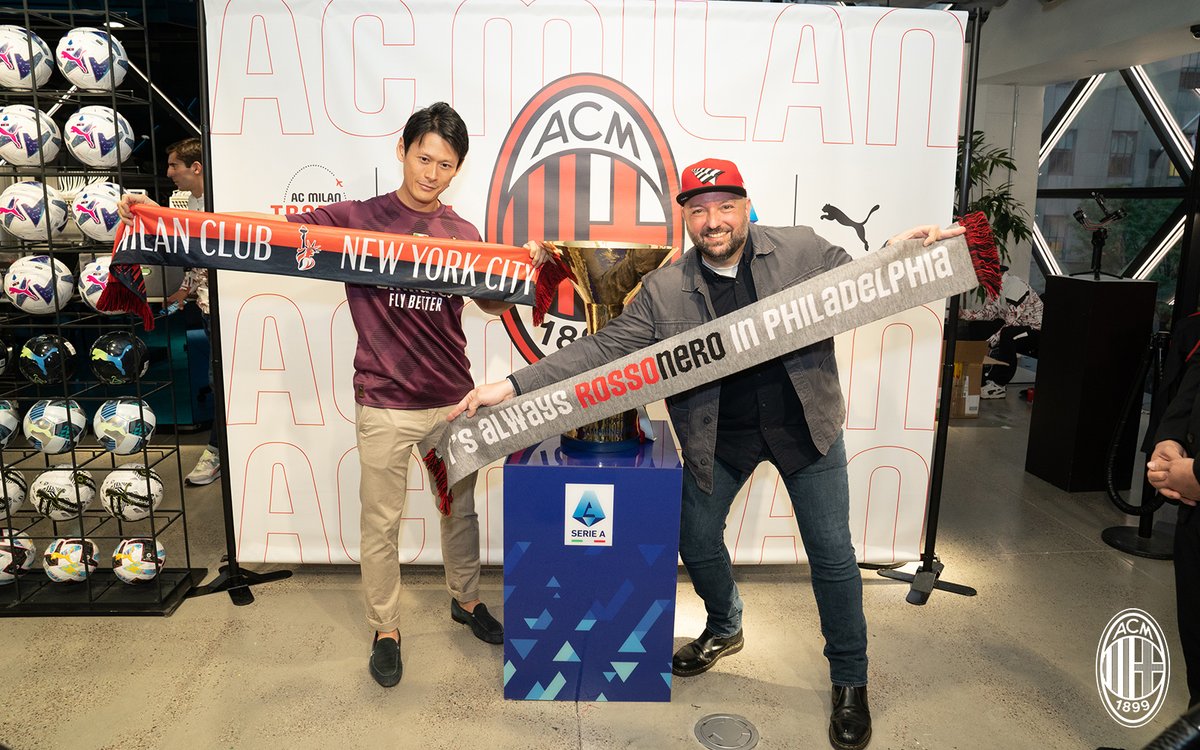 acmilan's tweet photo. Introducing New York to the Scudetto at the @PUMA NYC Flagship Store! 🏆 

Lo Scudetto sbarca negli USA, prima tappa il PUMA Flagship Store di New York City! 🏆 
 
#SempreMilan https://t.co/F8qu6AizU5